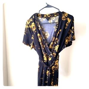 Torrid 1X Belted Top